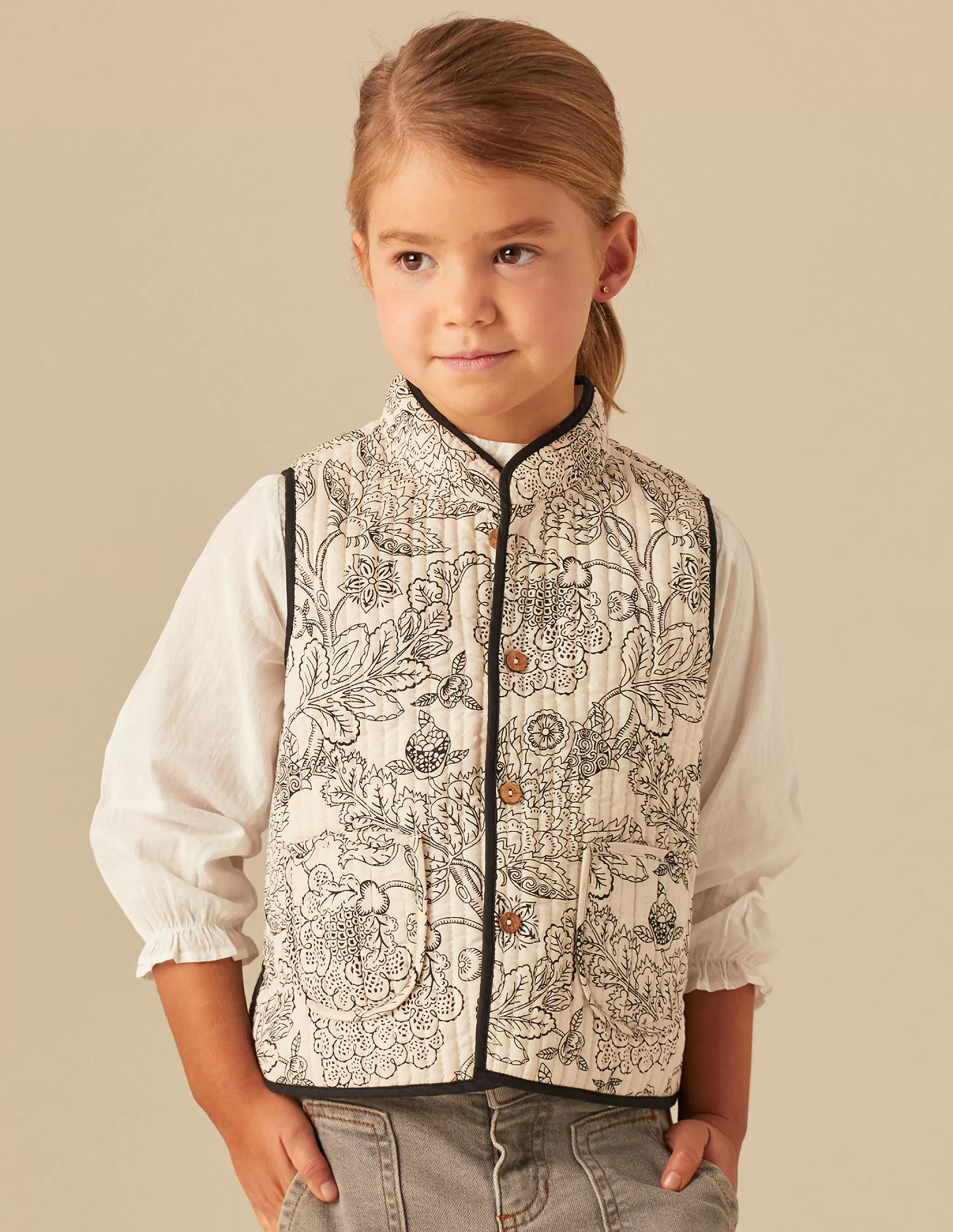 Nicoli ANTHRACITE FLOWER WAISTCOAT< Waistcoats