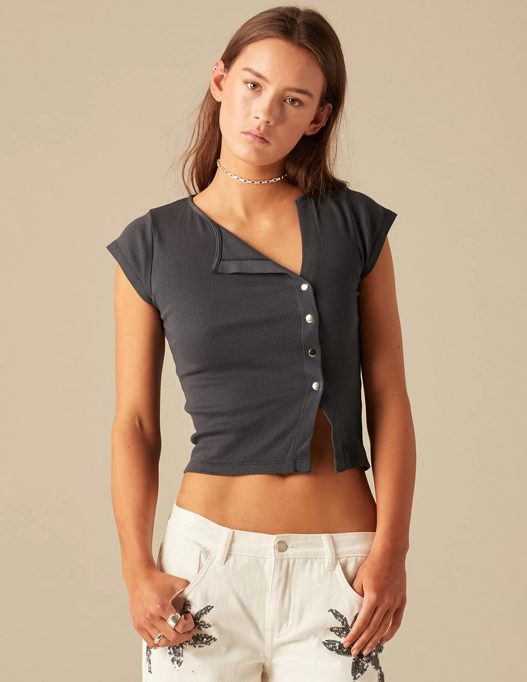 Nicoli ANTHRACITE T-SHIRT WITH SIDE BUTTONS< T-shirts