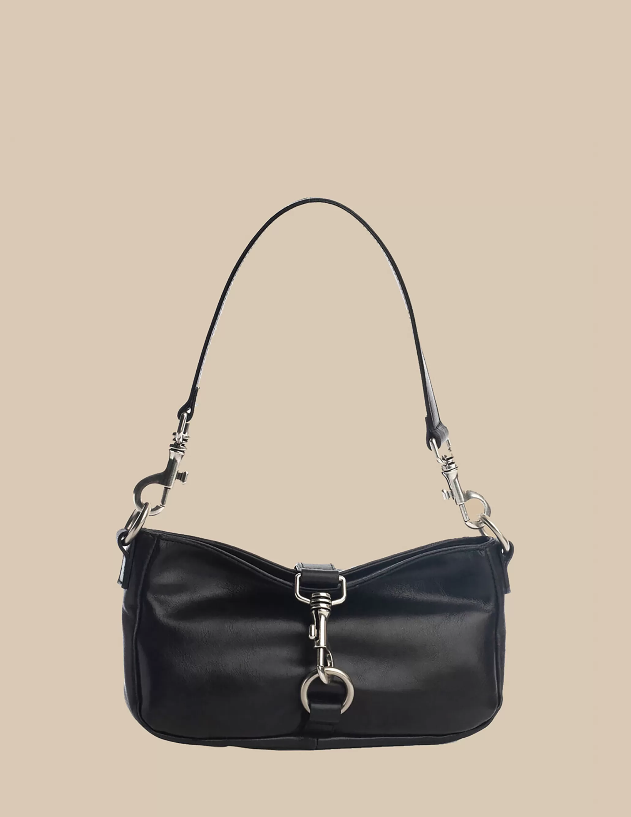 Nicoli Black Buckle Bag< Bags