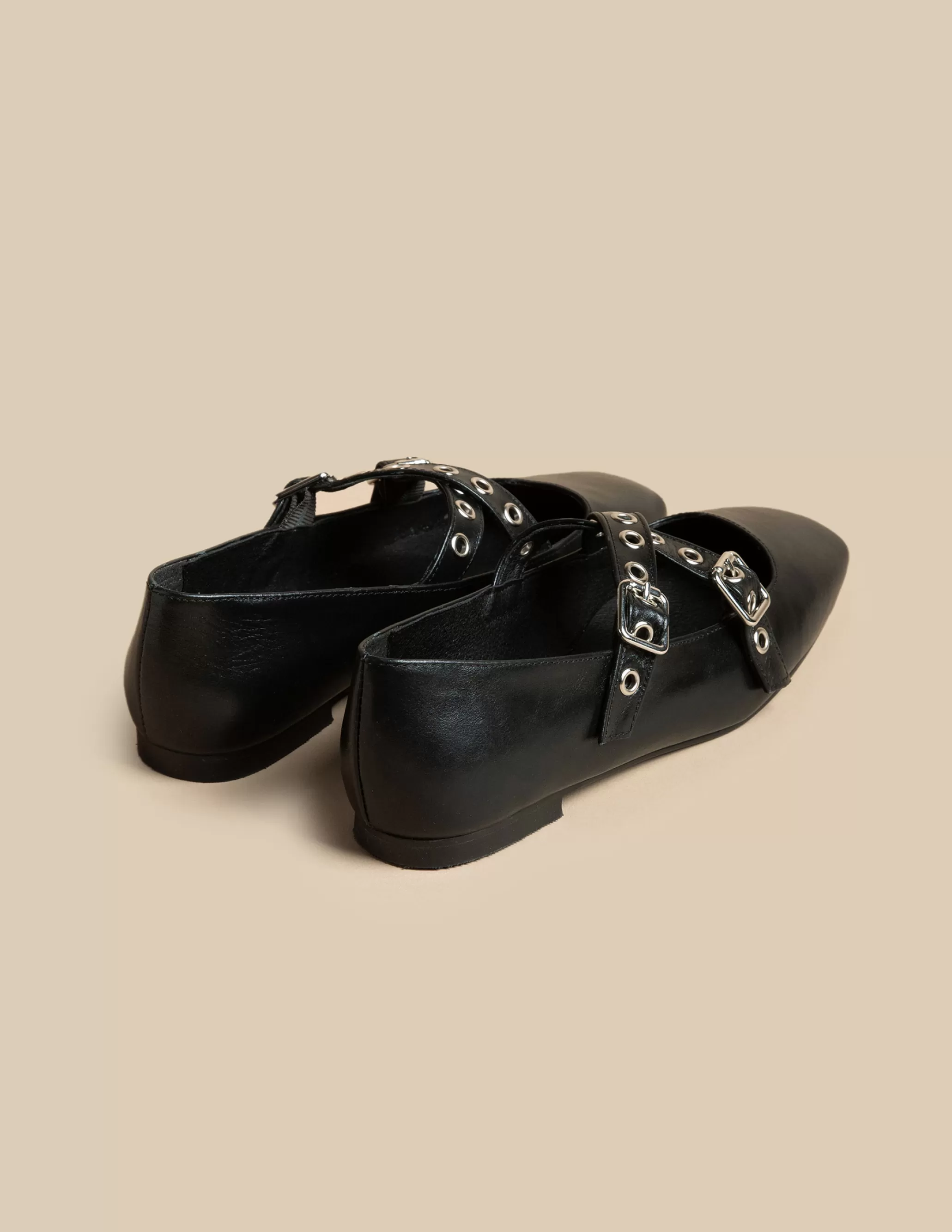 Nicoli BLACK DOUBLE BUCKLE BALLERINA< Shoes