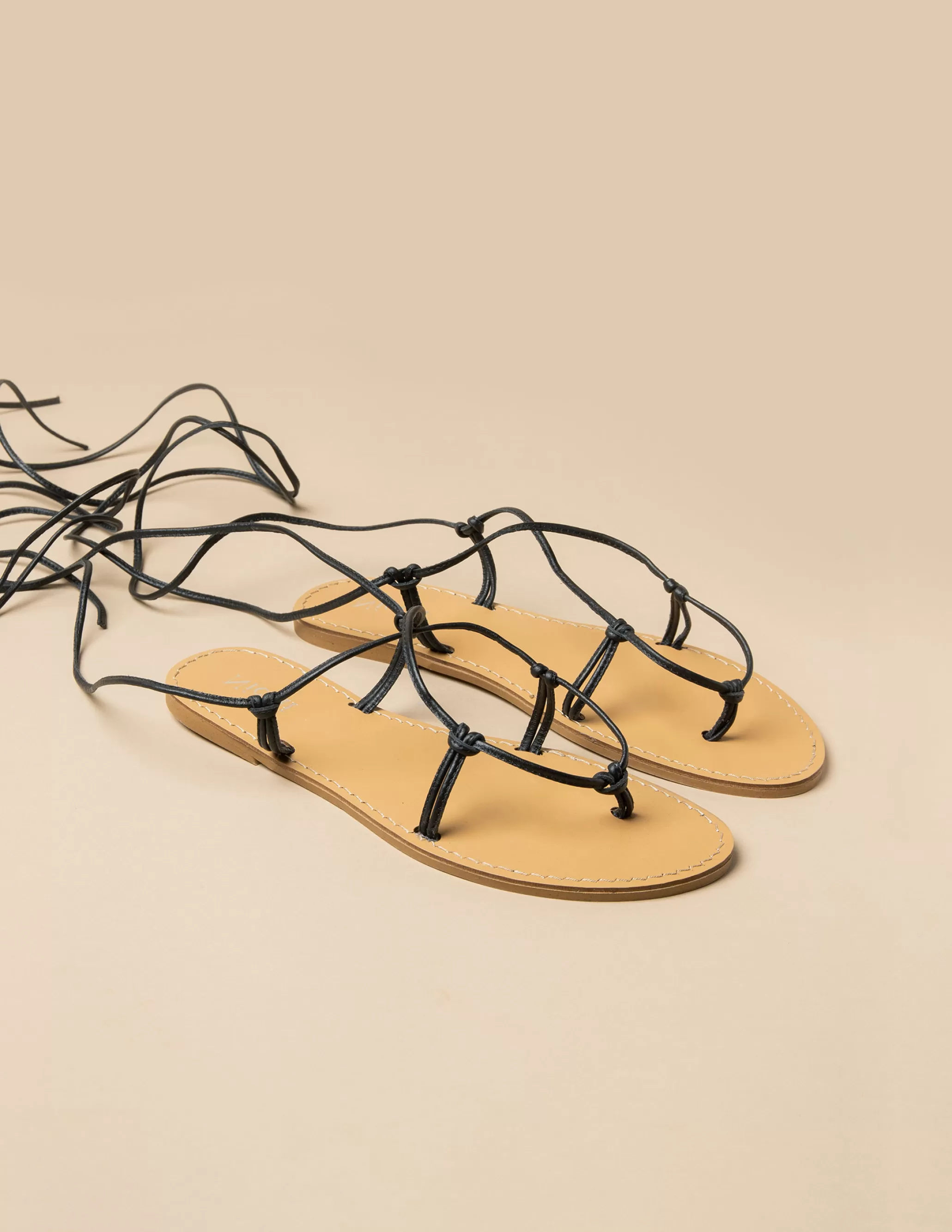 Nicoli BLACK SANDALS< Shoes