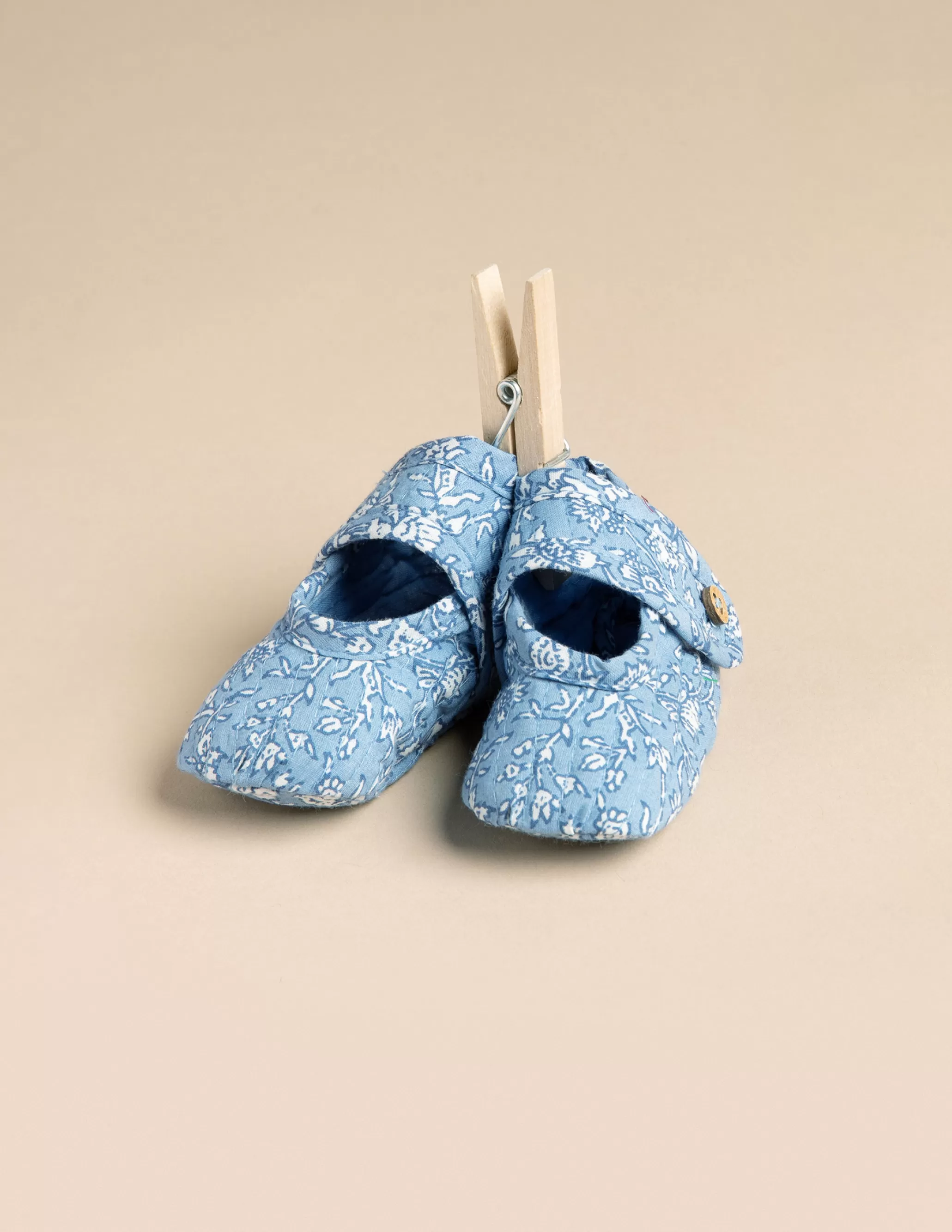 Nicoli BLUE FLORAL SHOES< Shoes