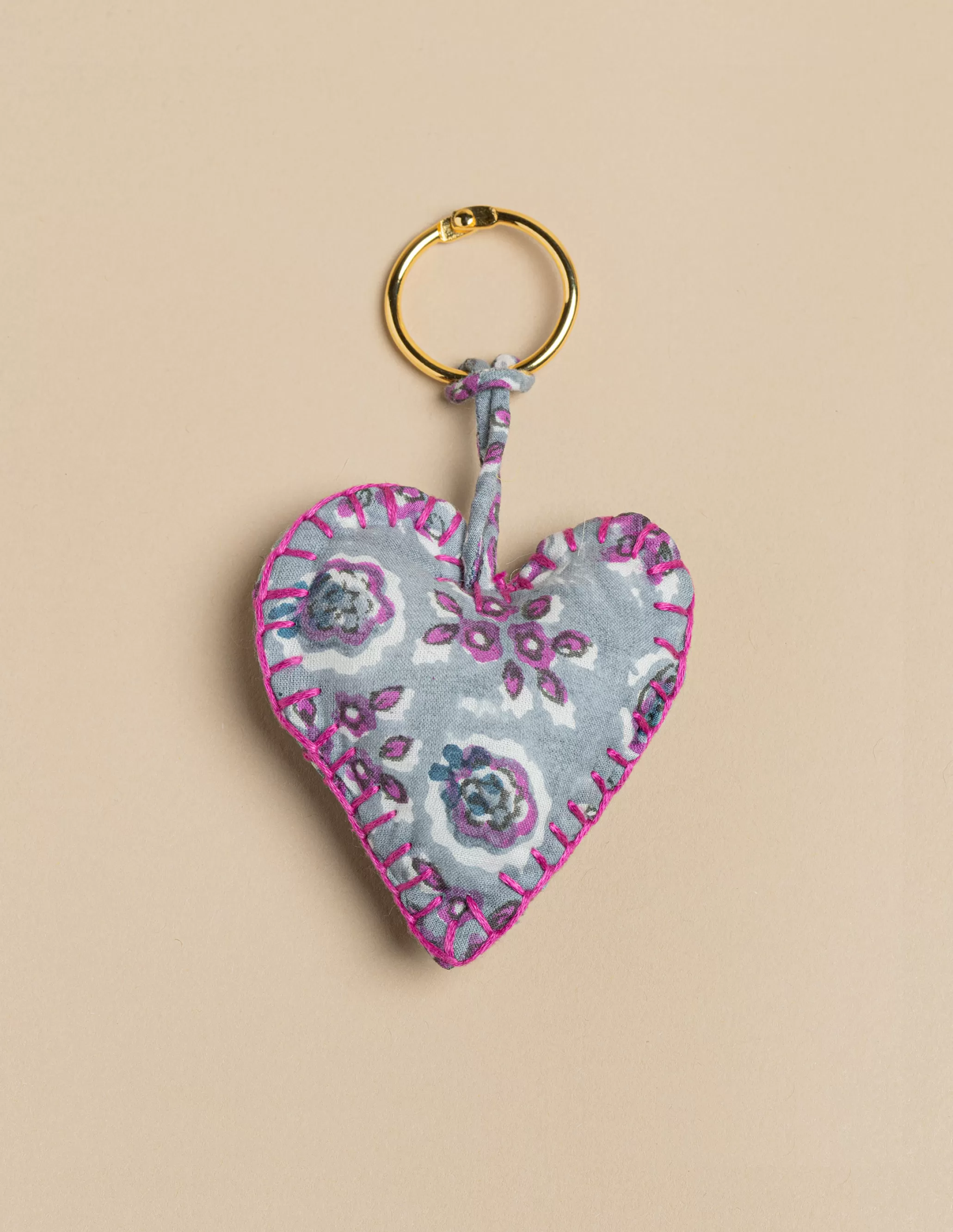 Nicoli BLUE HEART KEYCHAIN< Keychain | Keychain