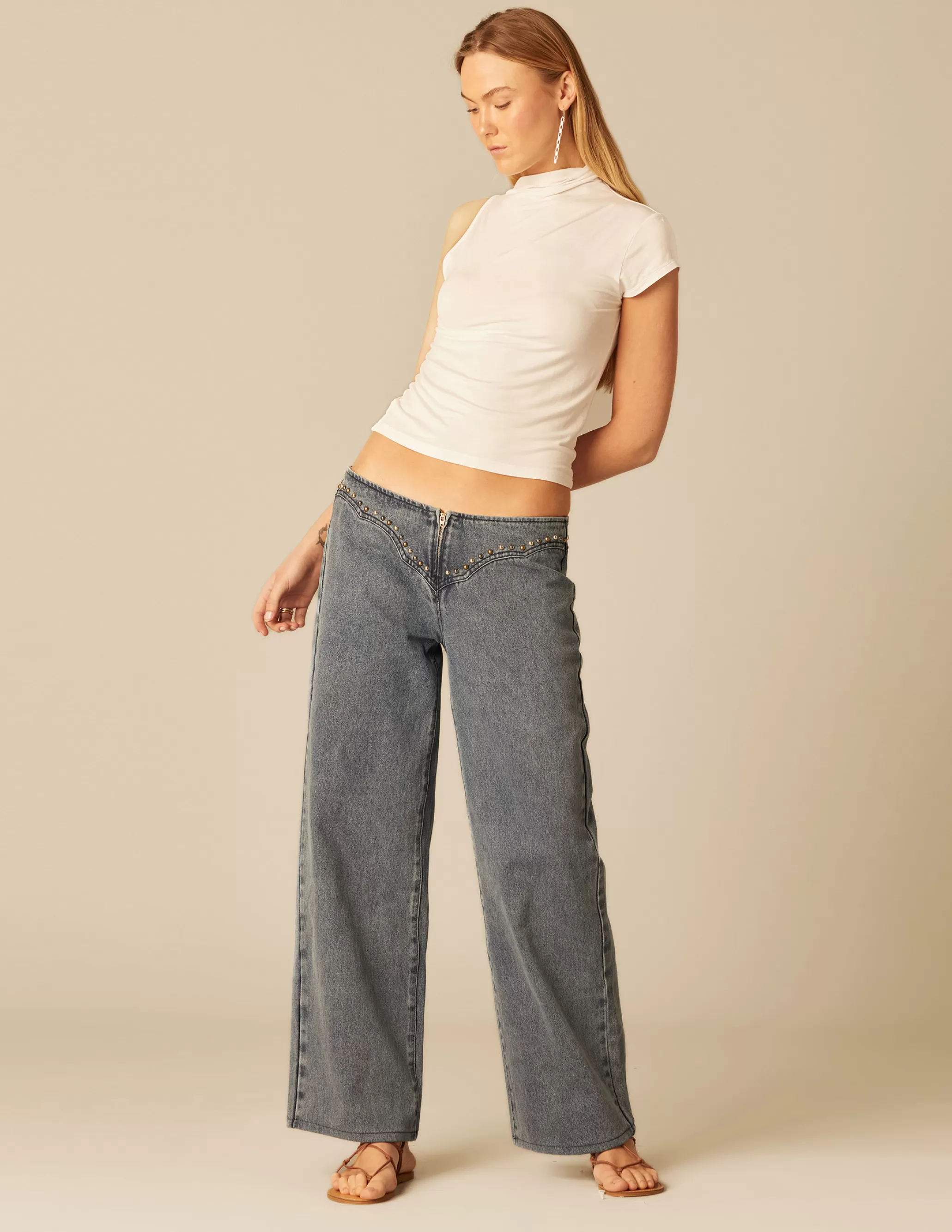 Nicoli BLUE STUDDED DENIM TROUSERS< Trousers | Denim