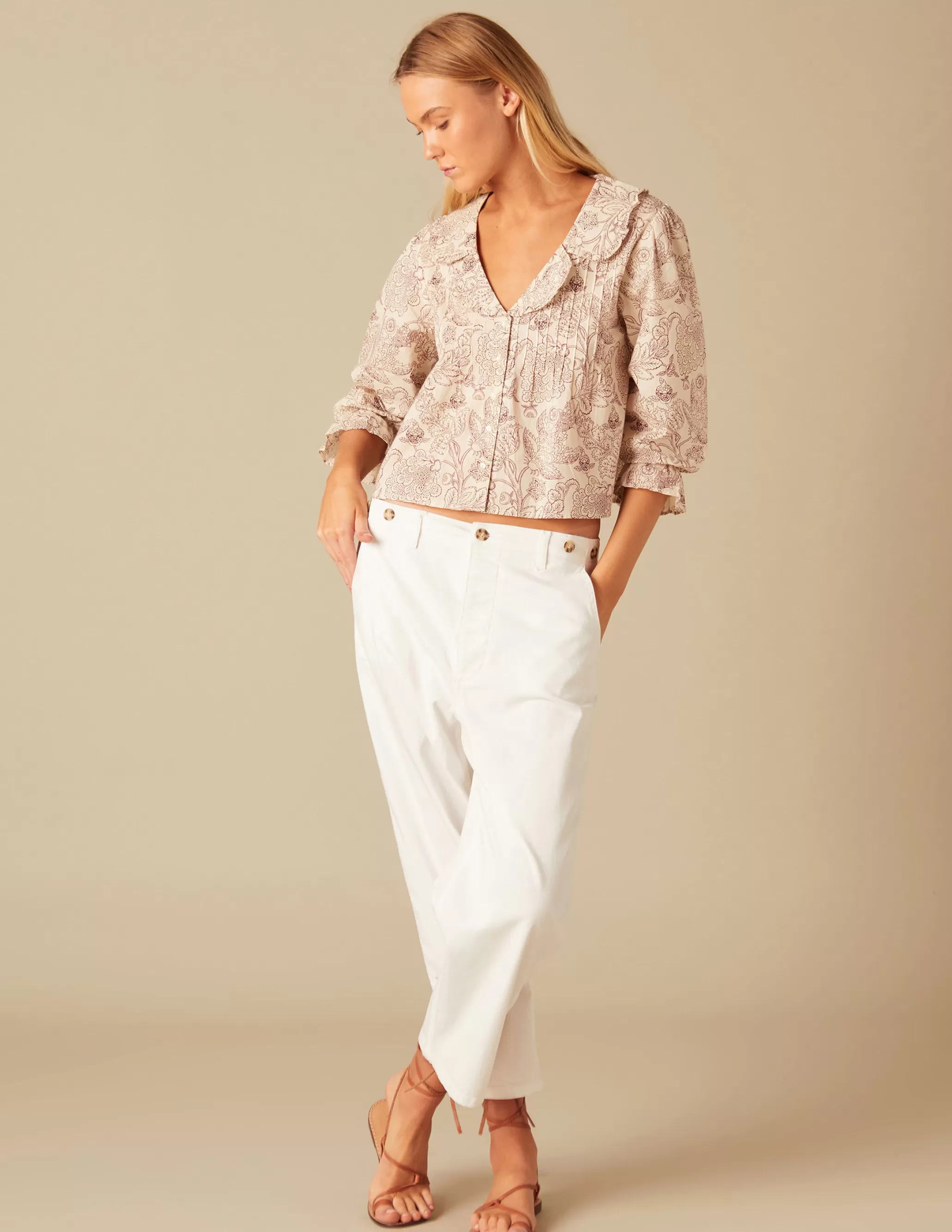 Nicoli BROWN FLOWER SHIRT< Shirts & Blouses