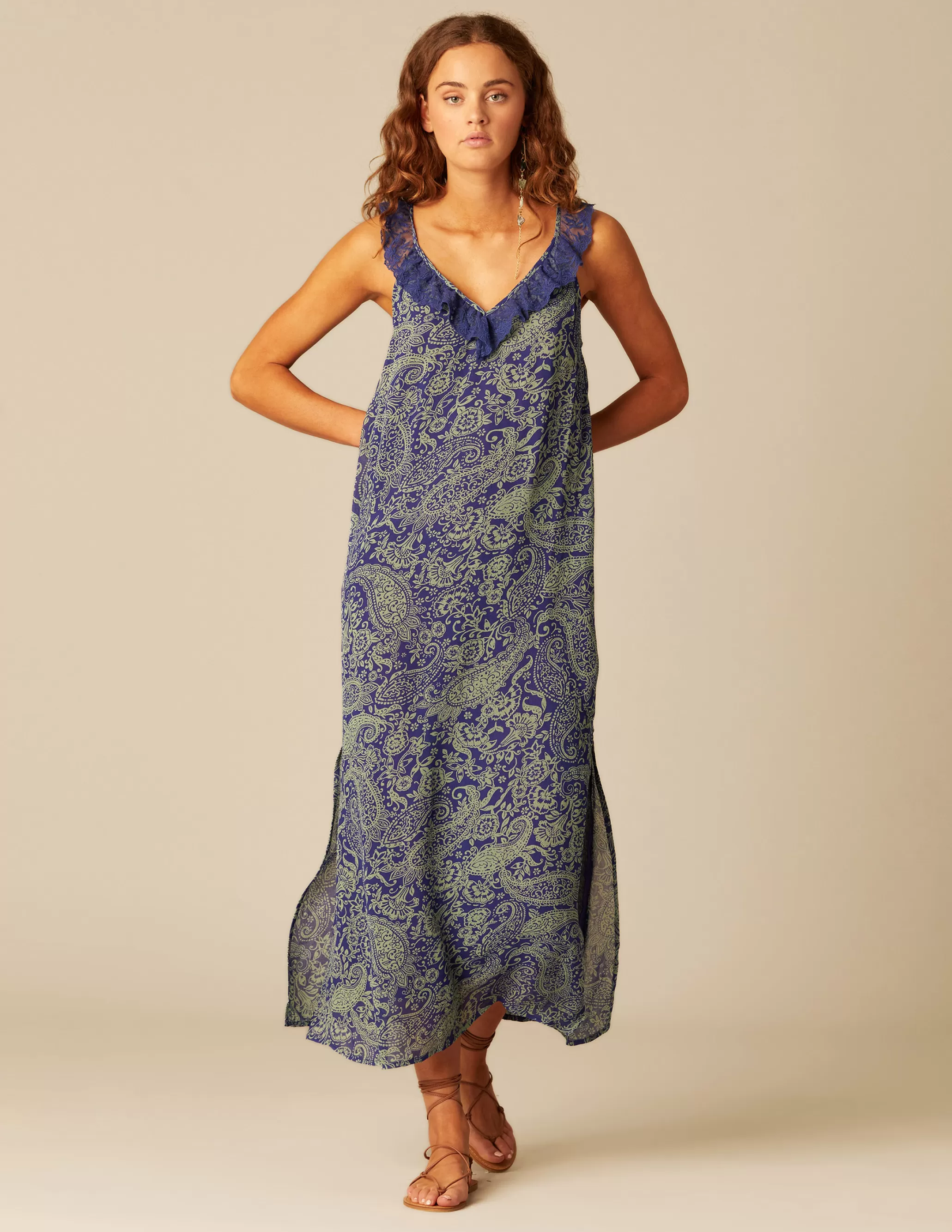 Nicoli DARK BLUE PRINT DRESS< Dresses