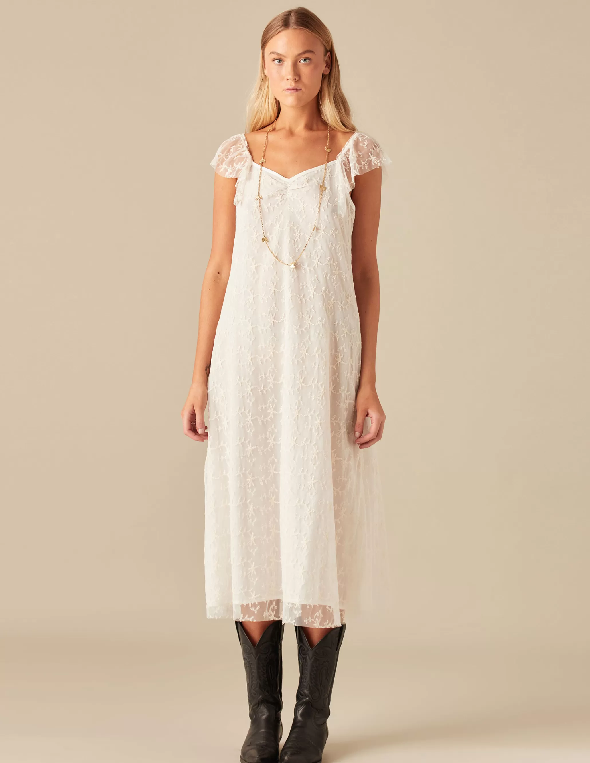 Nicoli ECRU LACE DRESS< Dresses