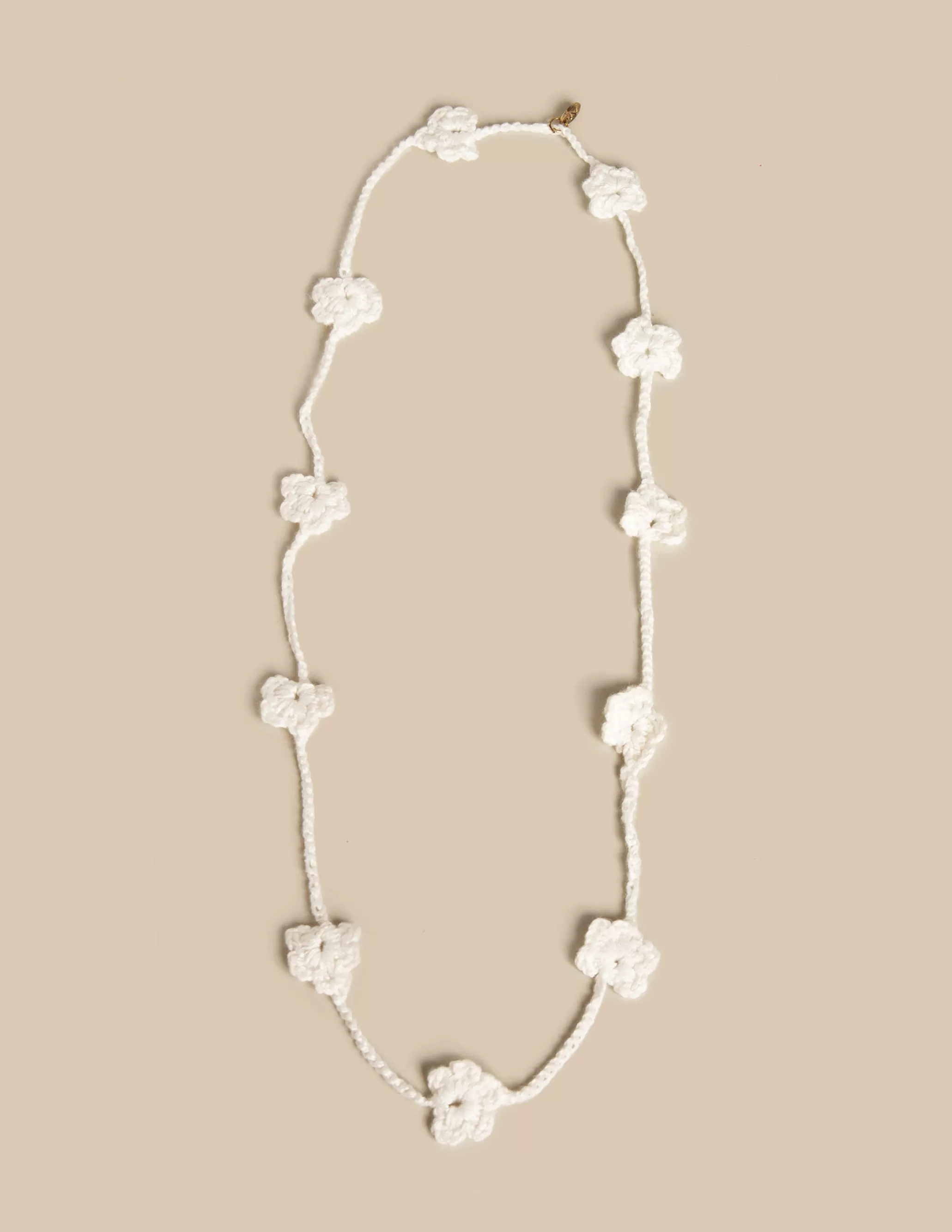 Nicoli ECRU LONG FLOWER NECKLACE< Necklaces & Chokers | Necklaces