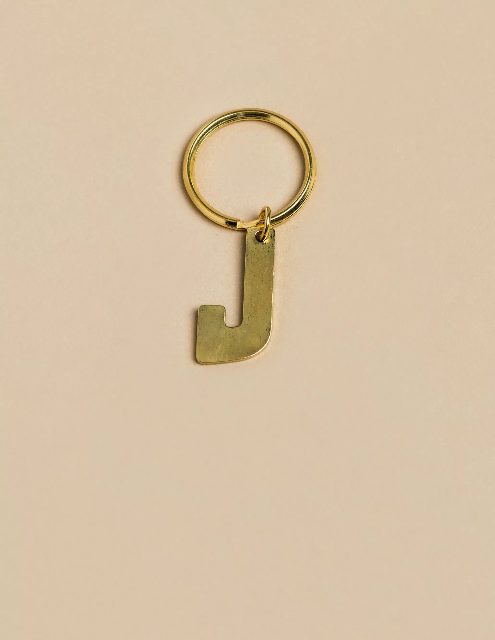 Nicoli GOLD "J" KEYCHAIN< Keychain | Keychain