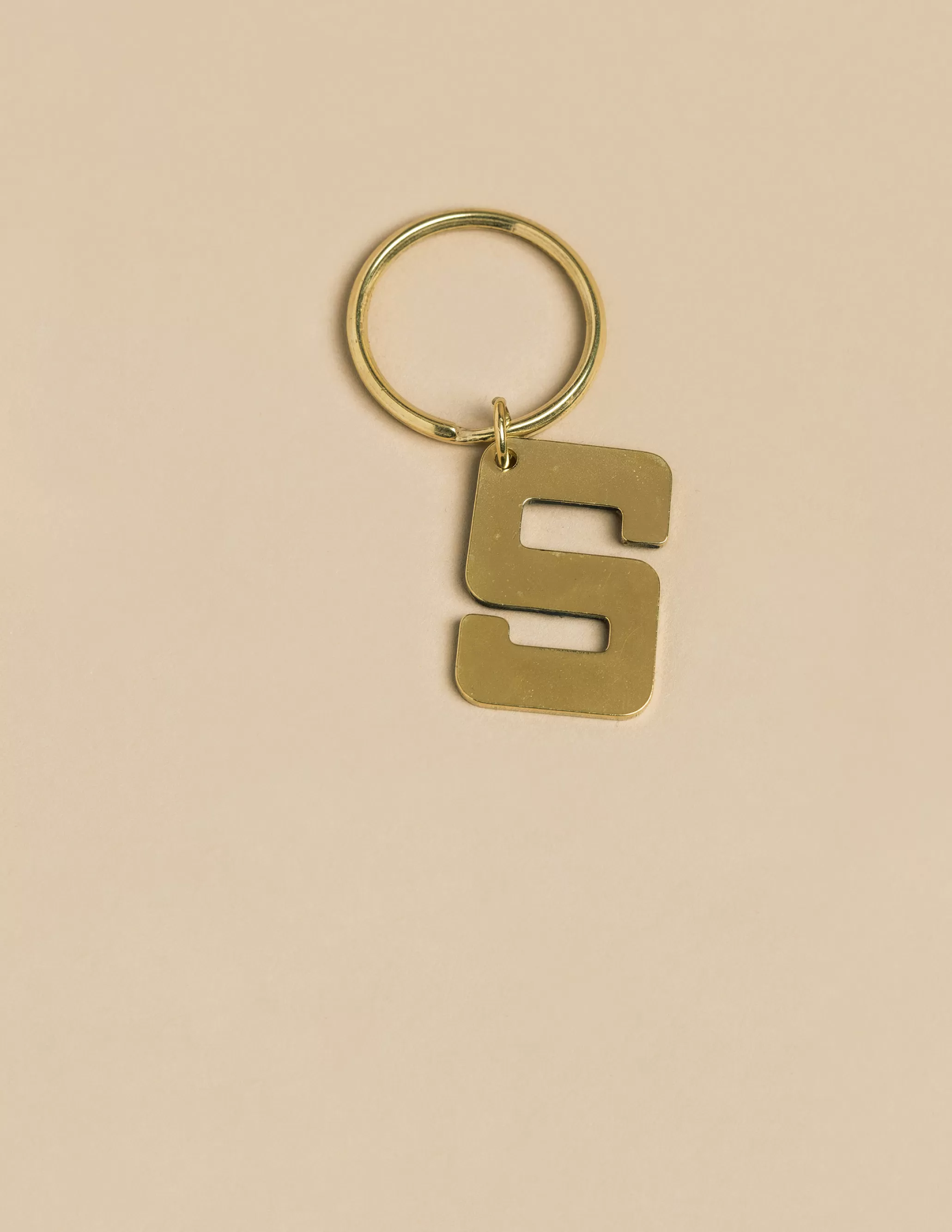 Nicoli GOLD "S" KEYCHAIN< Keychain | Keychain