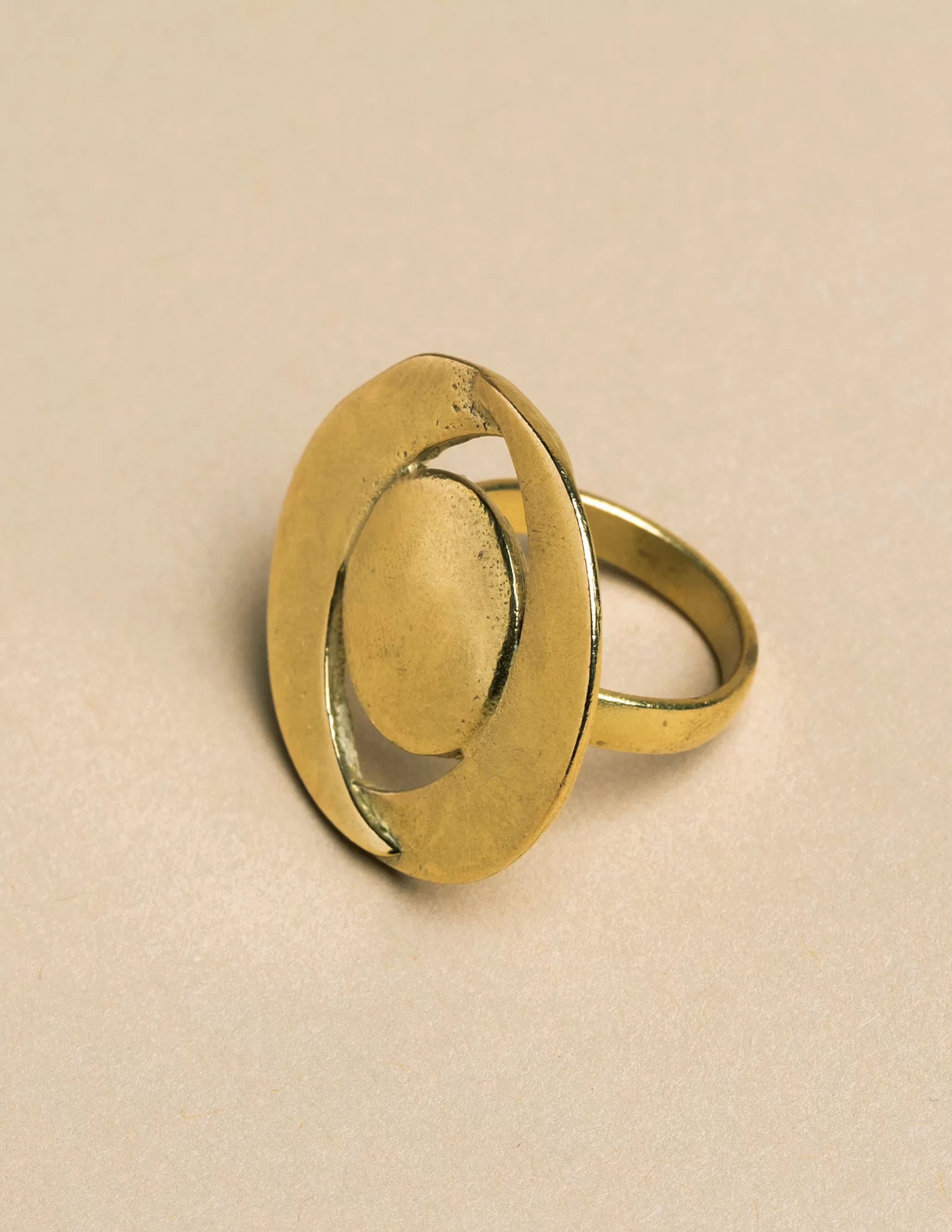 Nicoli GOLDEN MOON RING< Rings