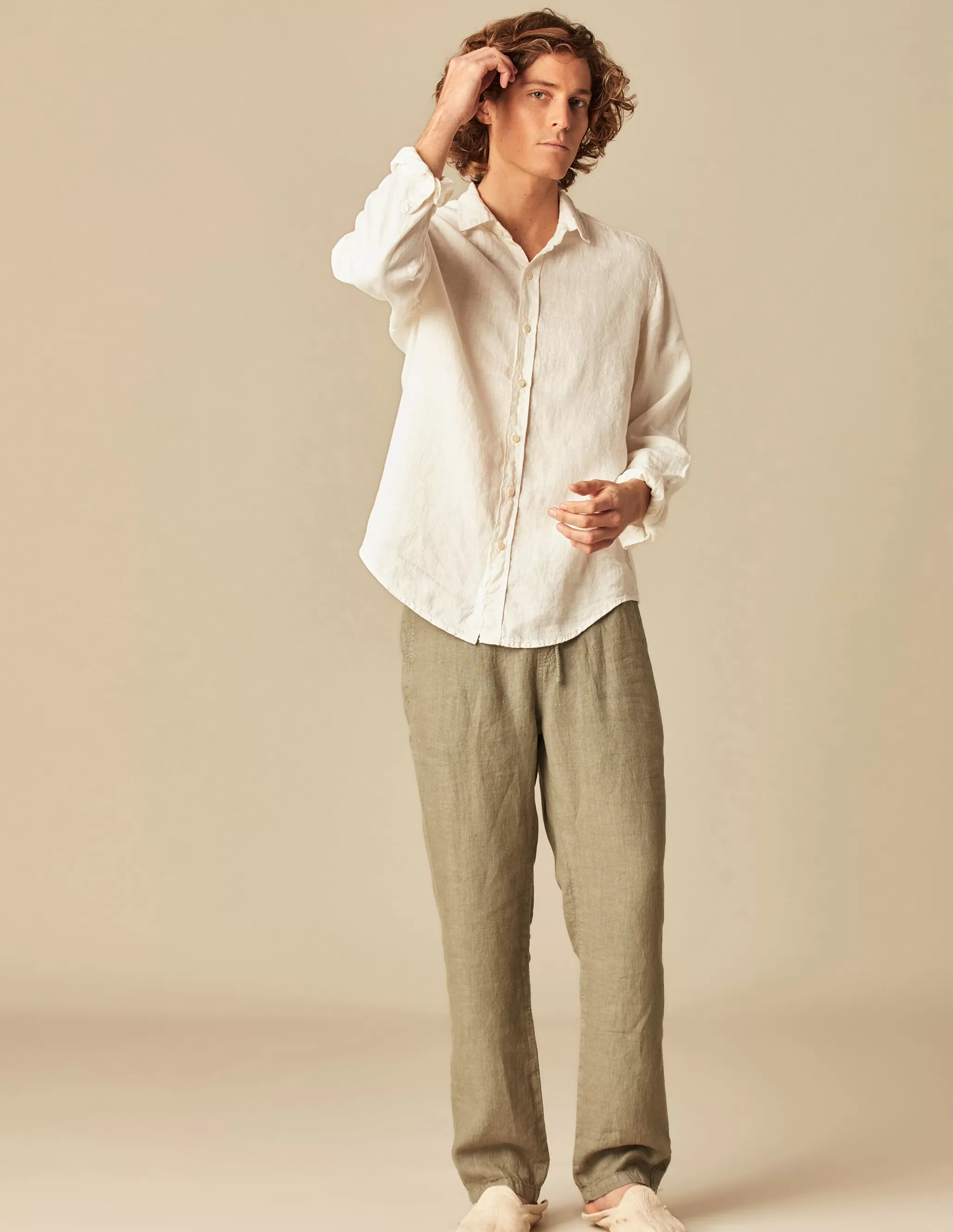 Nicoli KHAKI LINEN TROUSERS< Trousers