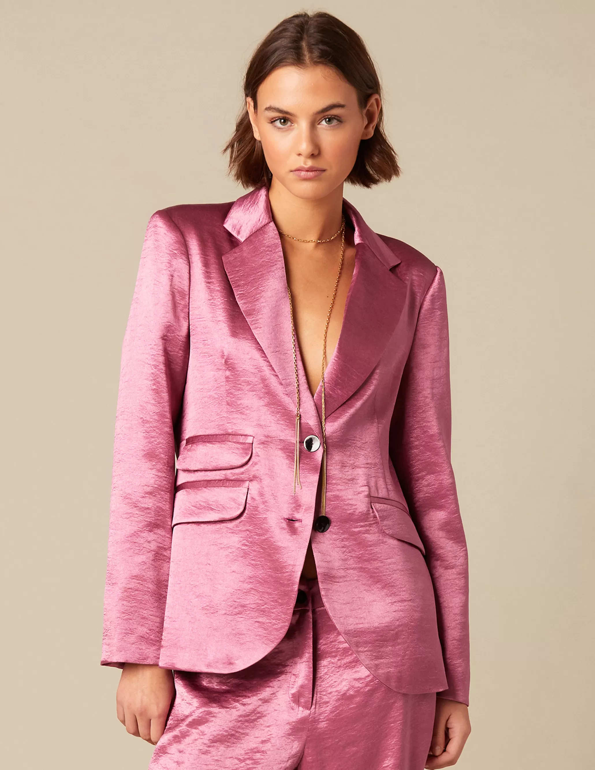 Nicoli PINK SATIN BLAZER< Blazers