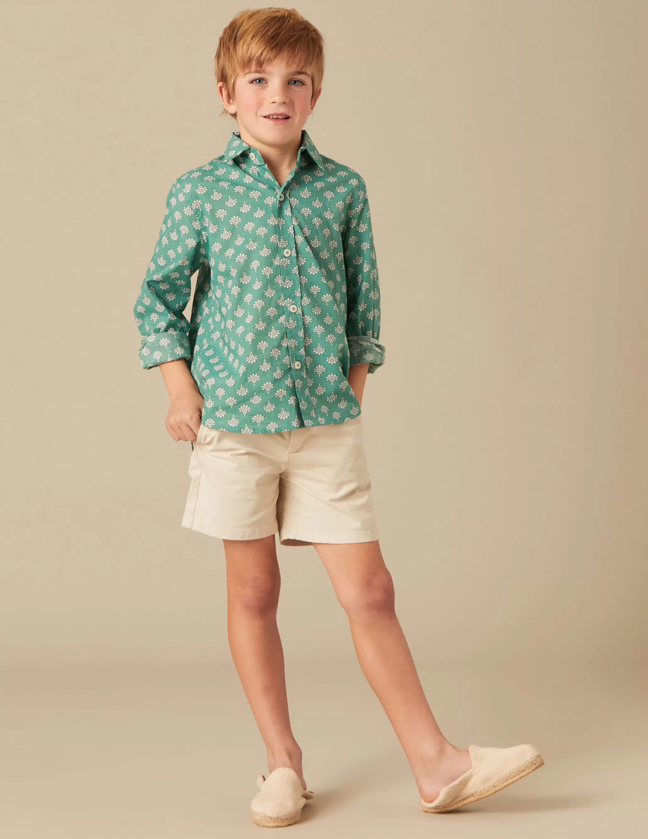 Nicoli SAND SHORTS<BOY Trousers