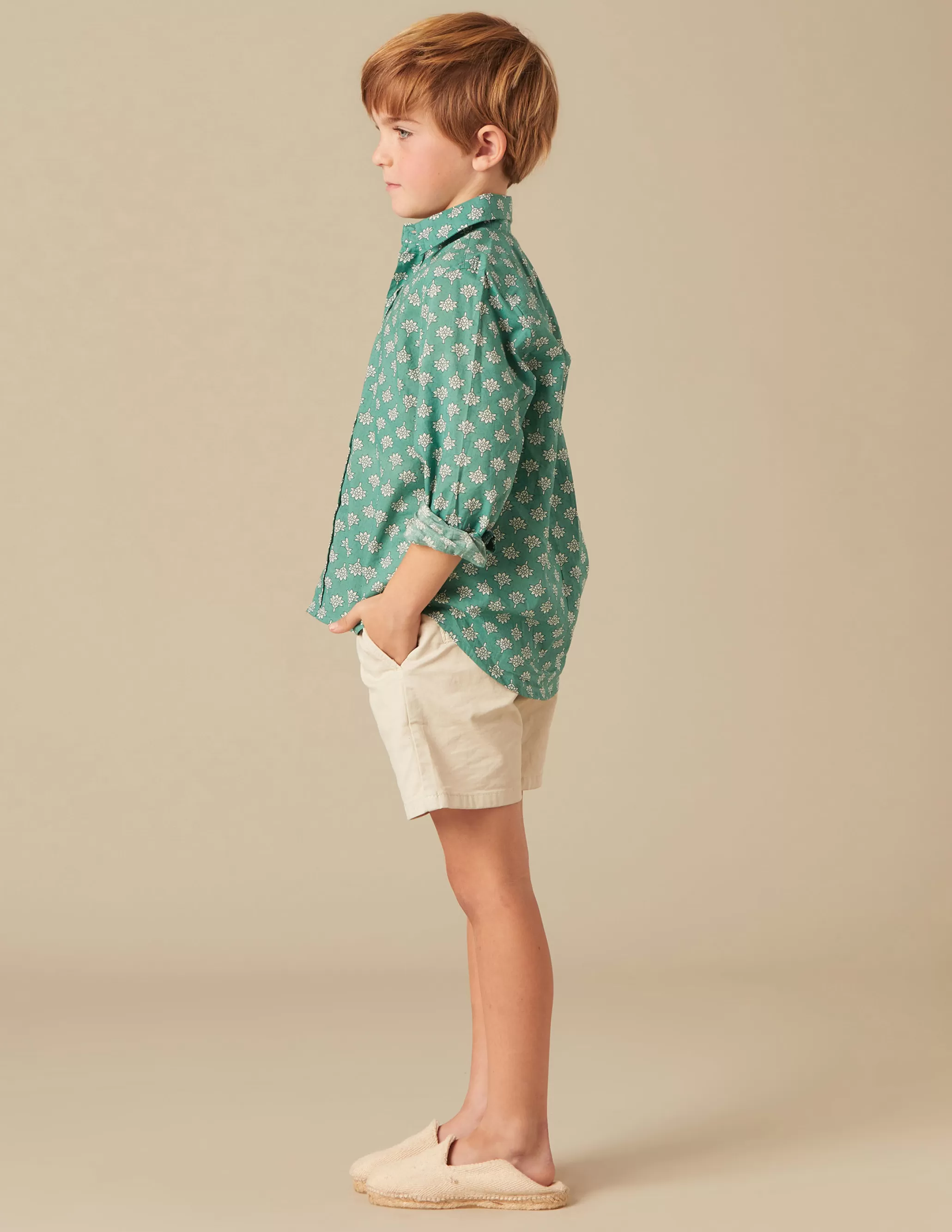 Nicoli SAND SHORTS<BOY Trousers