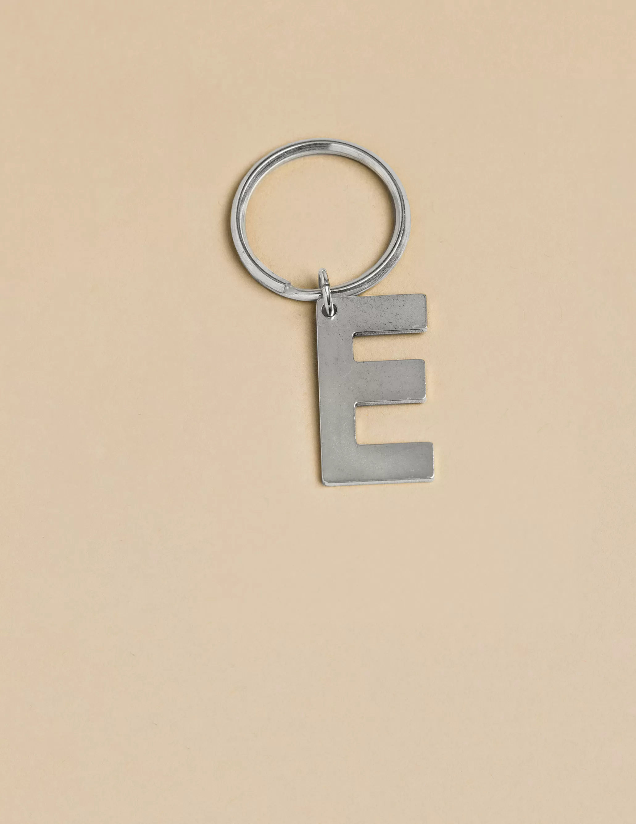 Nicoli SILVER "E" KEYCHAIN< Keychain | Keychain