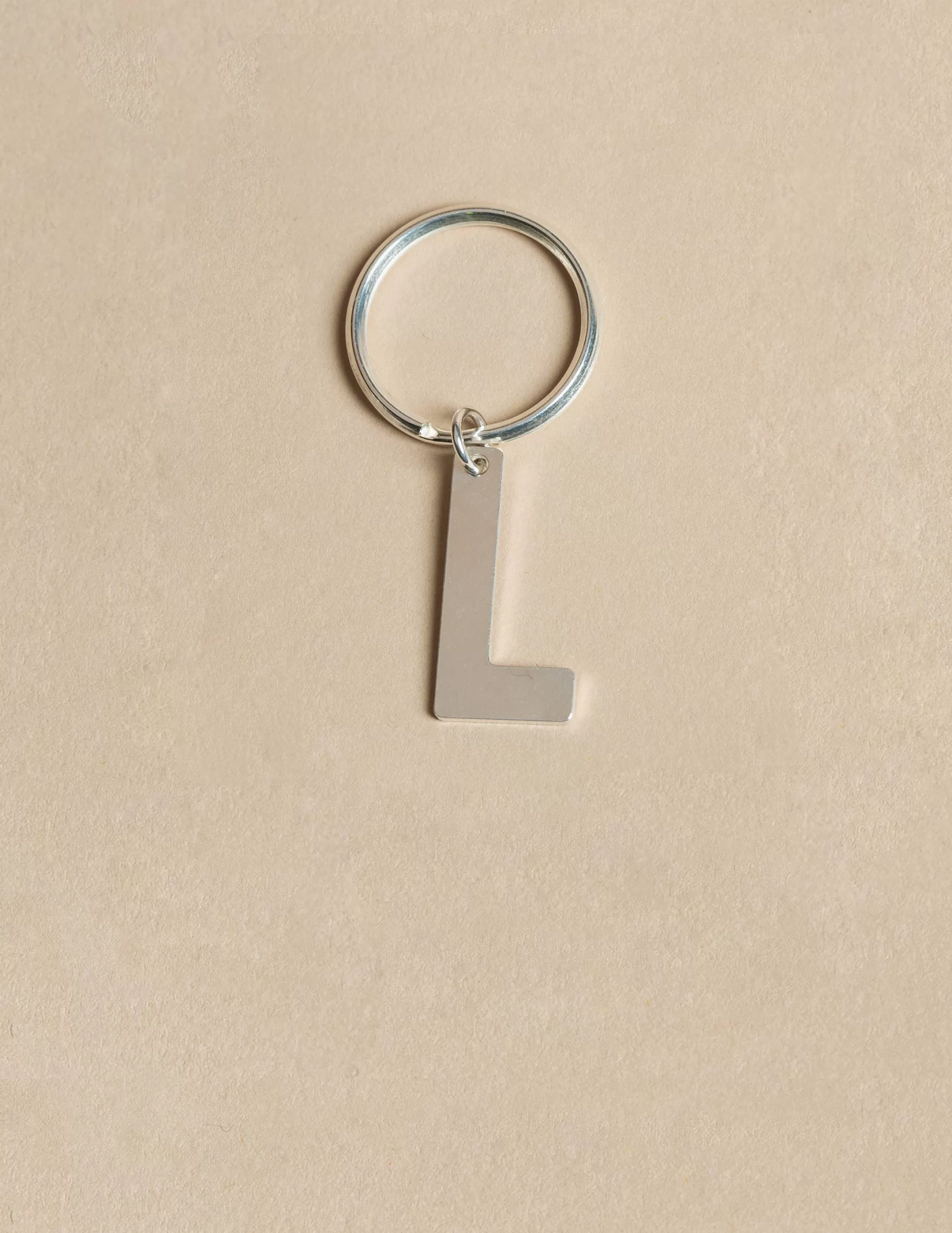 Nicoli SILVER "L" KEYCHAIN< Keychain | Keychain