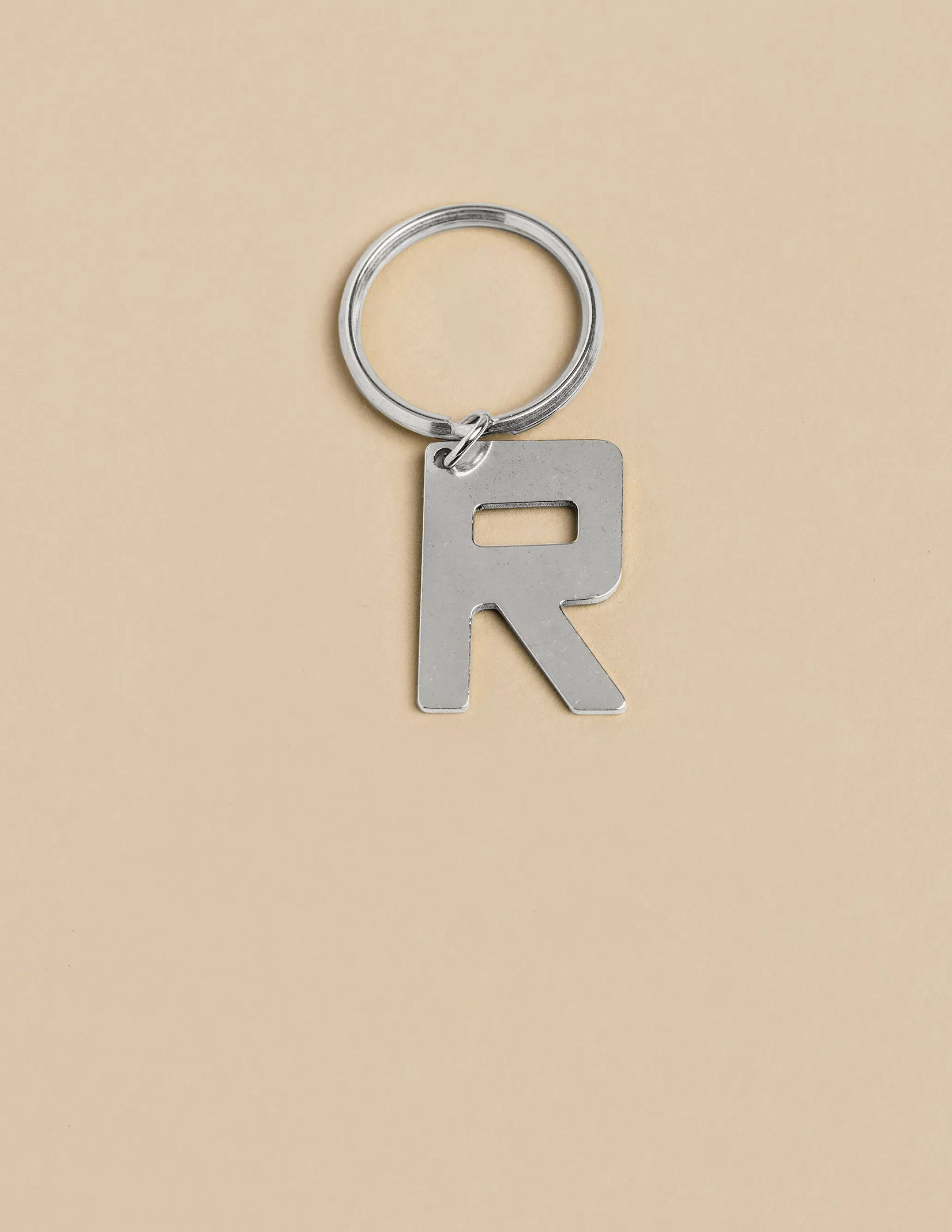 Nicoli SILVER "R" KEYCHAIN< Keychain | Keychain