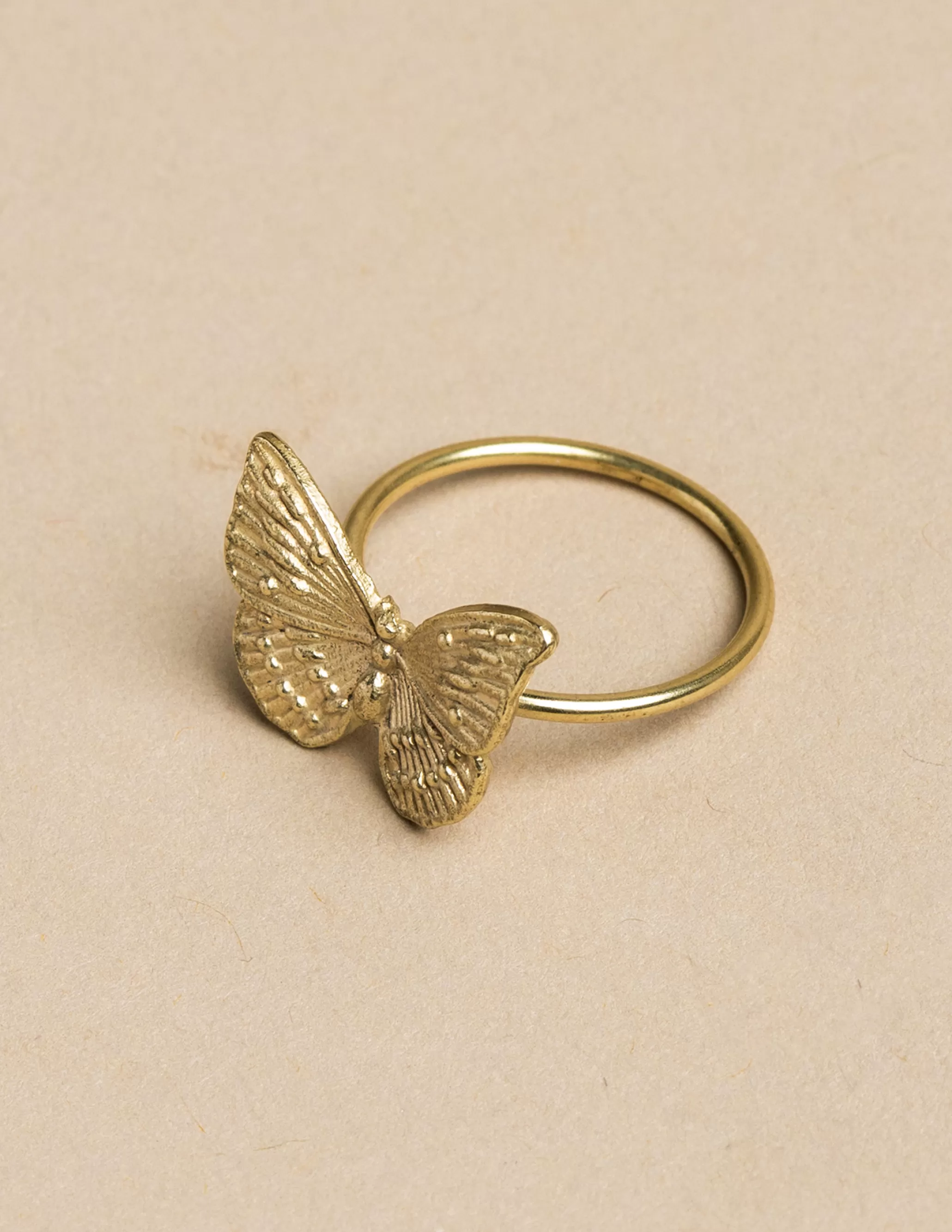 Nicoli SMALL GOLD BUTTERFLY RING< Rings