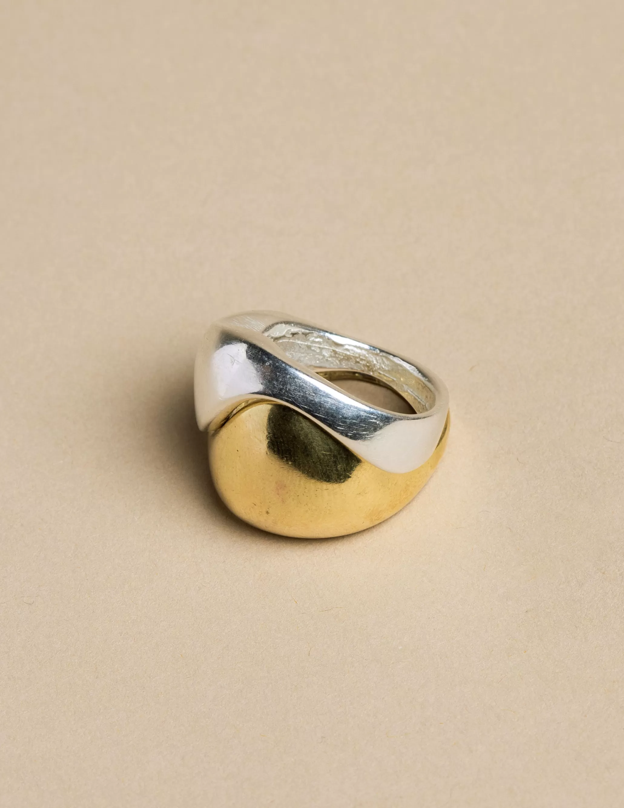 Nicoli TWO-TONE DOUBLE RING< Rings