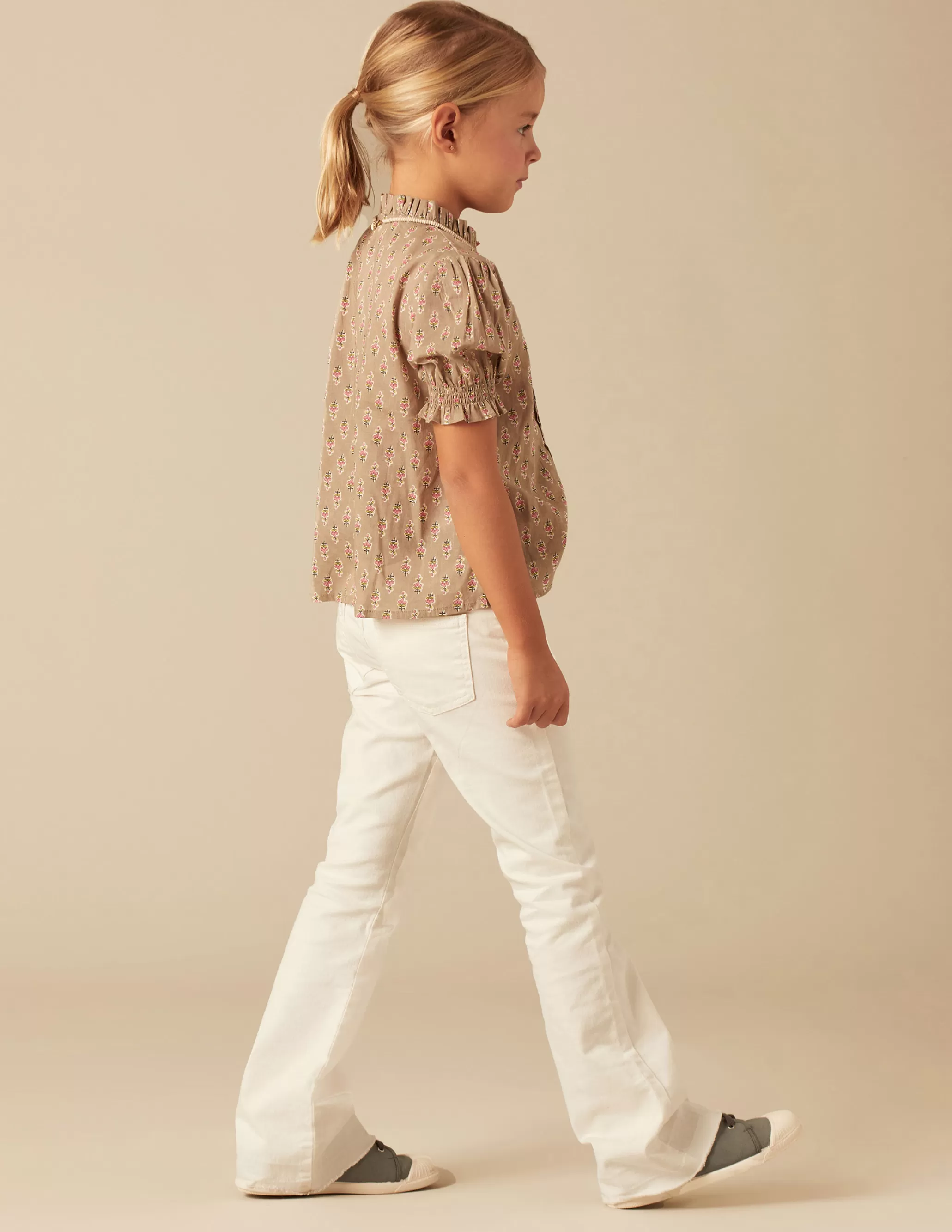 Nicoli White Flared Jeans< Trousers | Denim