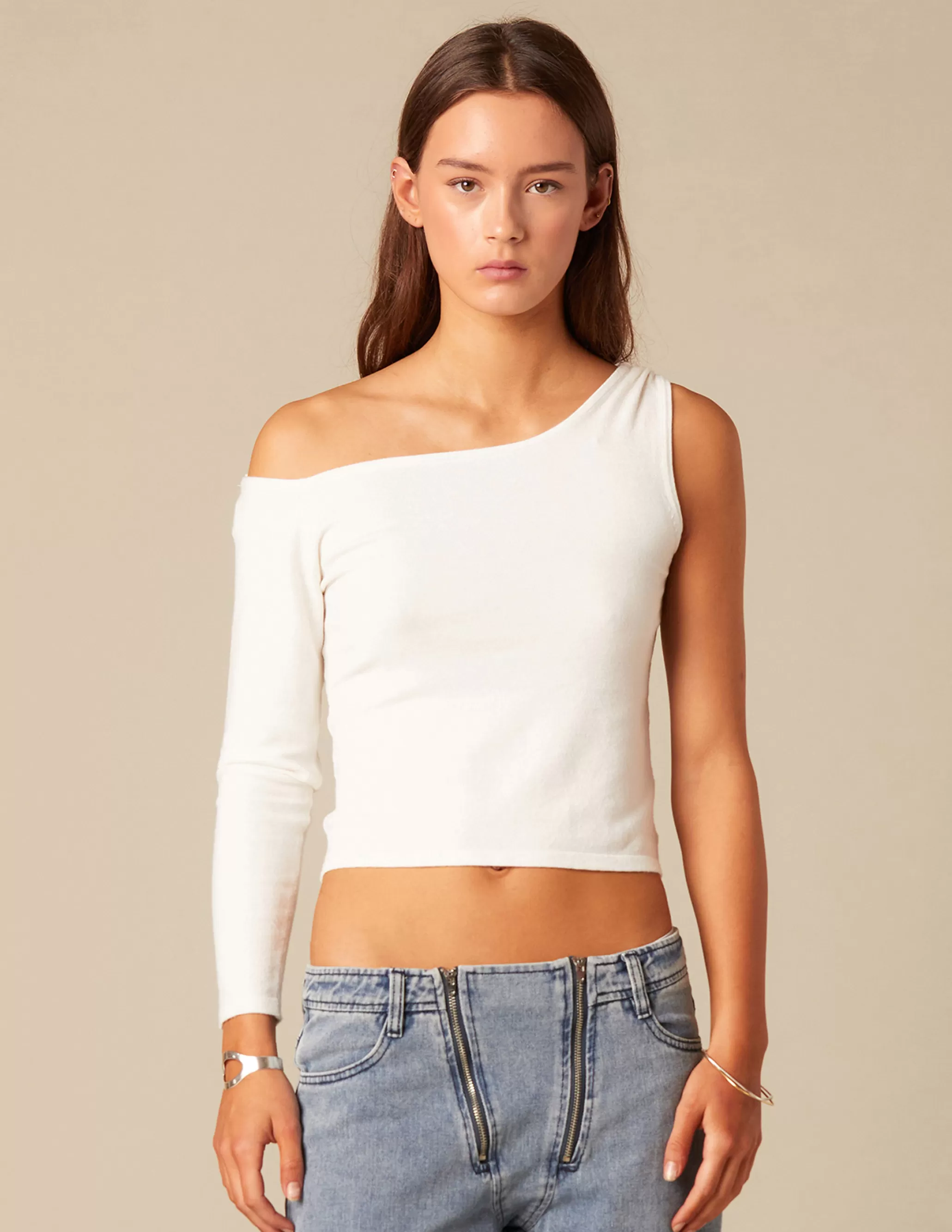 Nicoli WHITE KNIT TOP< Tops