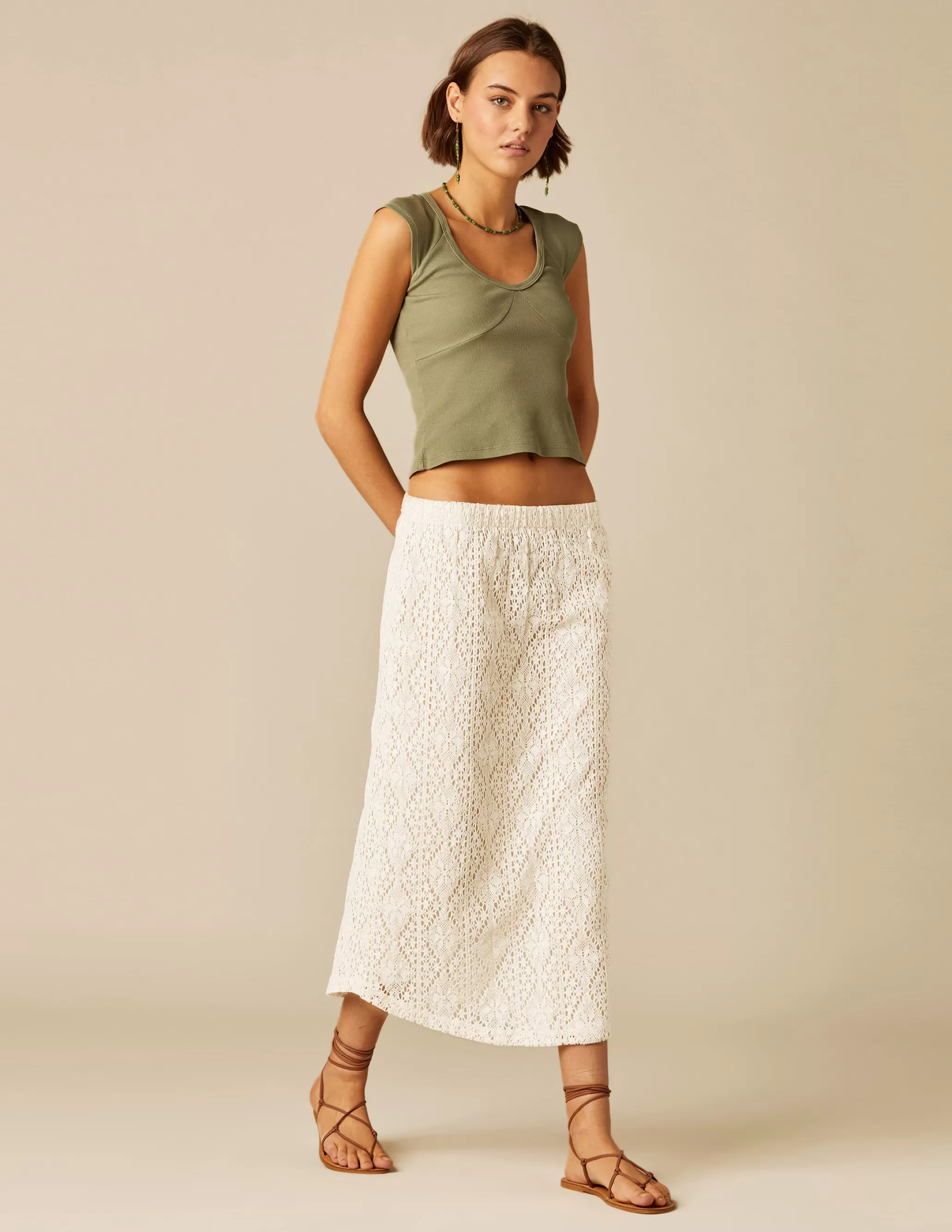 Nicoli WHITE LACE SKIRT< Skirts