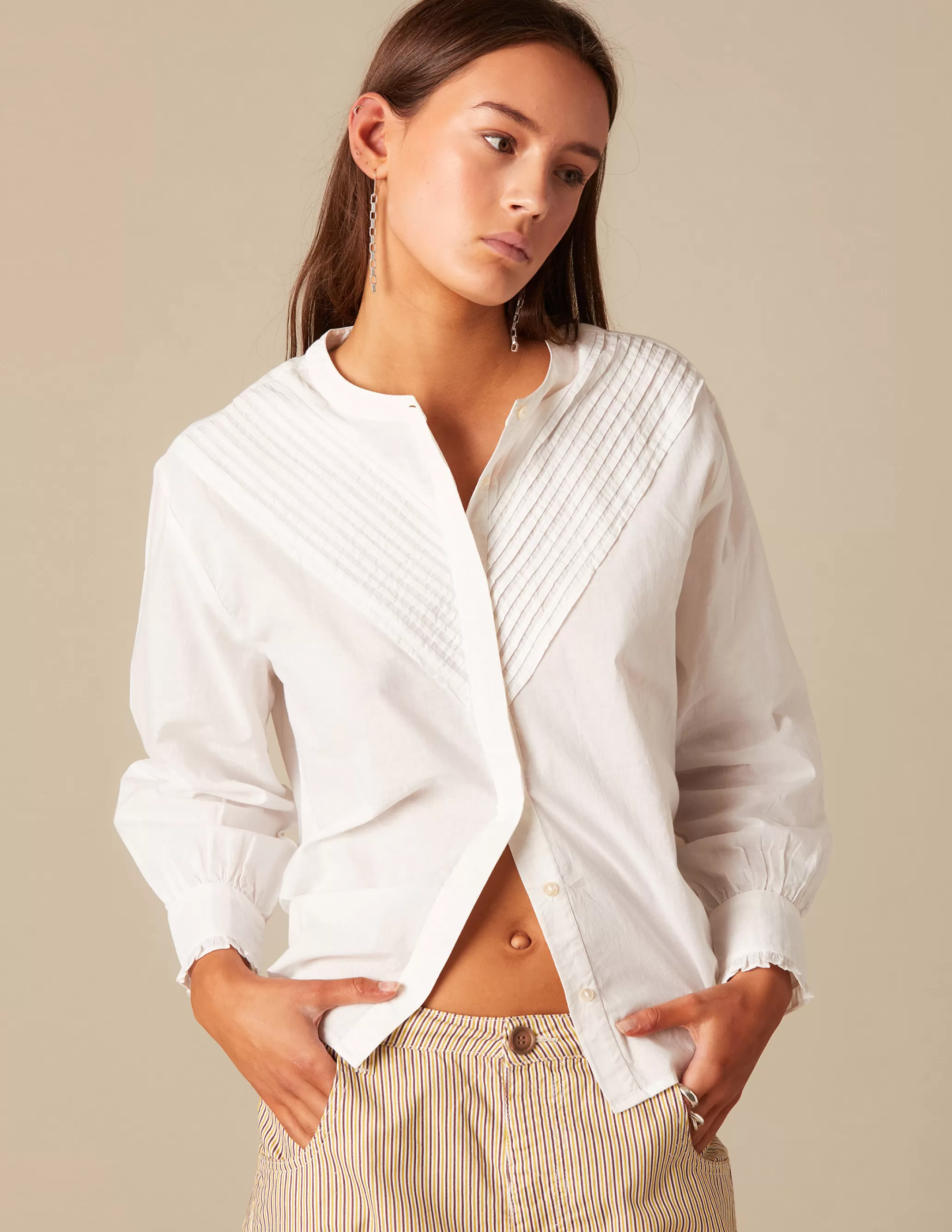 Nicoli WHITE PIN-TUCK SHIRT< Shirts & Blouses